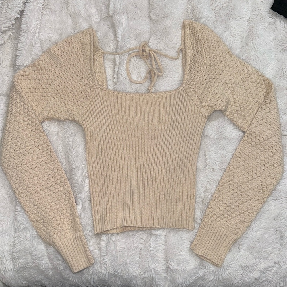 NWOT Lulus Sweater